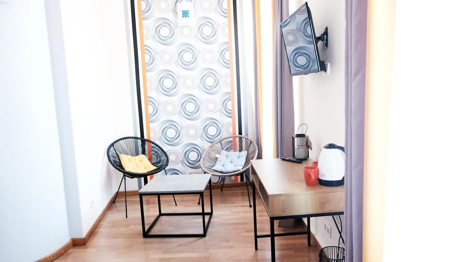 Uneed Hotel - Готельні Номери Біля Вокзалу Kijów 0*,