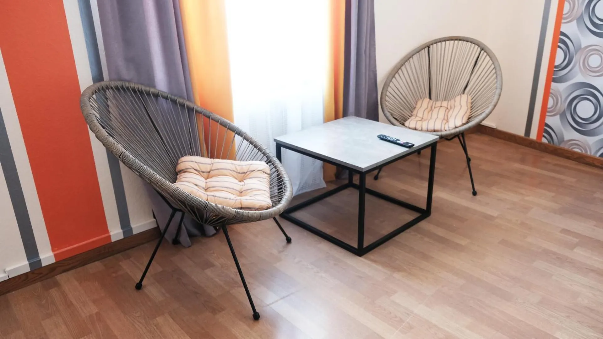 Uneed Hotel - Готельні Номери Біля Вокзалу Kijów 0*,