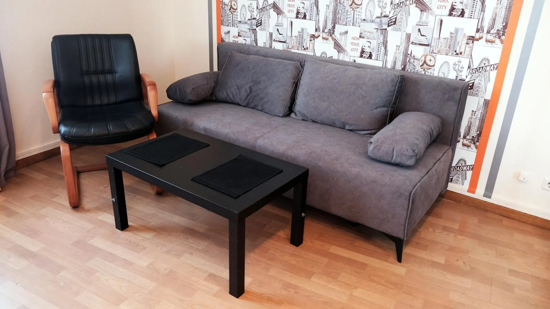 Hotel apartamentowy Uneed Hotel - Готельні Номери Біля Вокзалу Kijów