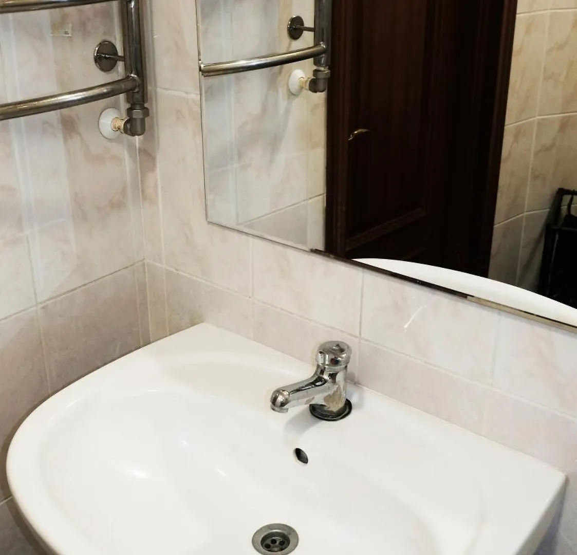 Uneed Hotel - Готельні Номери Біля Вокзалу Kijów Hotel apartamentowy